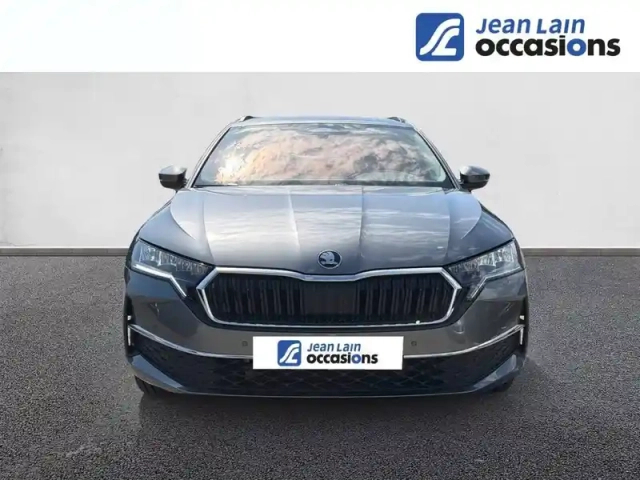 Skoda Octavia combi 2.0 tdi 150 ch scr dsg7 — photo 2
