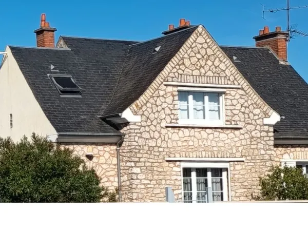 Maison près de la gare de Fleury les Aubrais