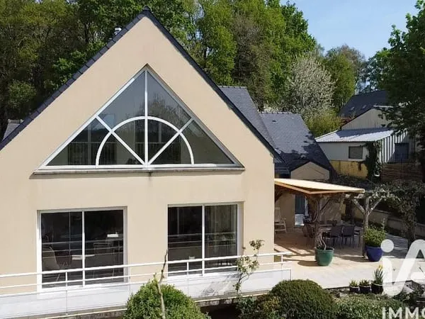 Maison 6 pièces 182 m²