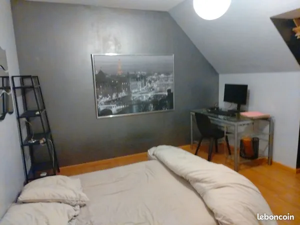 Loue chambre dans maison individuelle