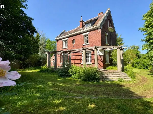 Propriété 10 pièces 206 m²