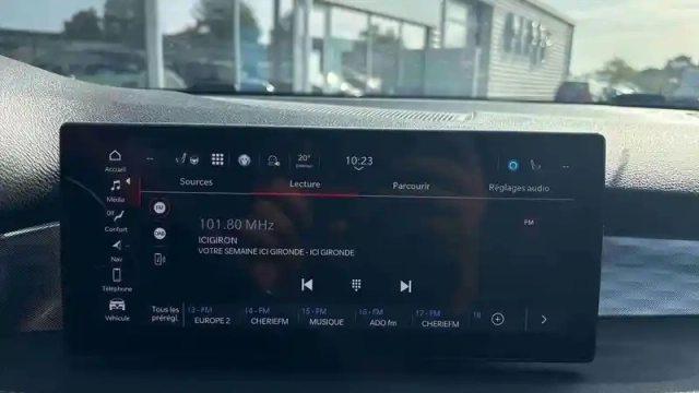 Alfa Romeo Tonale 1.3 hybride rechargeable phev 280ch at6 e-q4 — photo 26