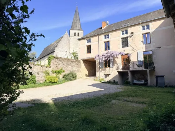 Maison 6 pièces 256 m²