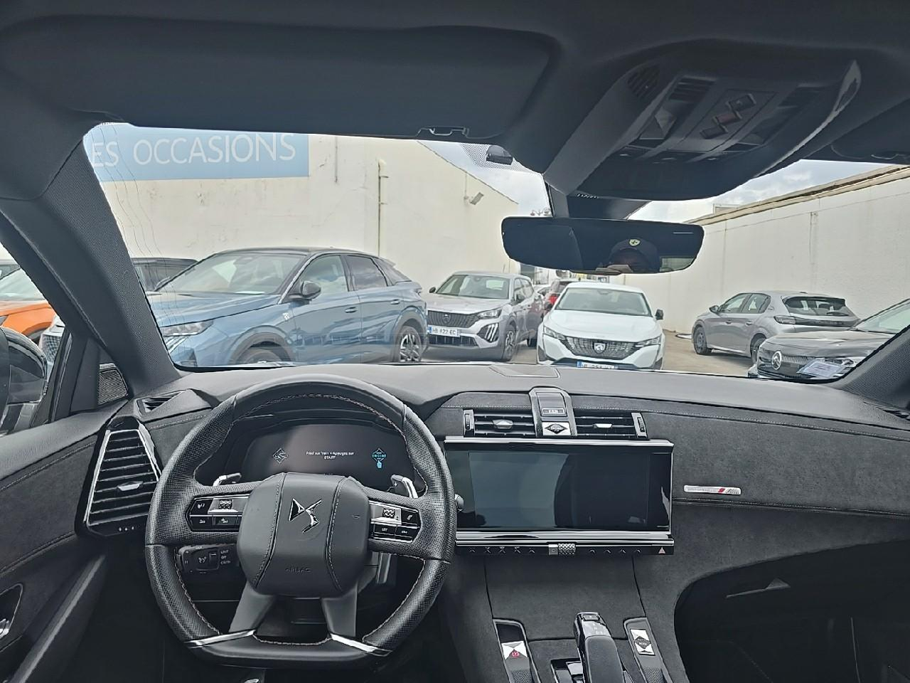 Ds Ds 7 crossback crossback hybride e-tense 300 eat8 4x4 performance — photo 8