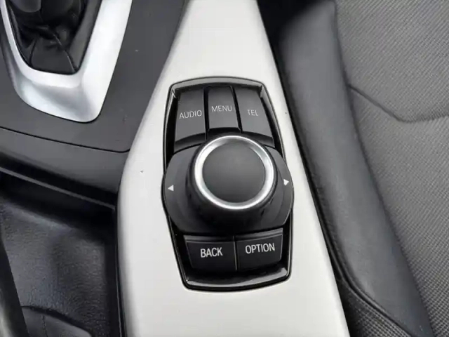 Bmw Serie 2 coupe 220i 184 ch — photo 23