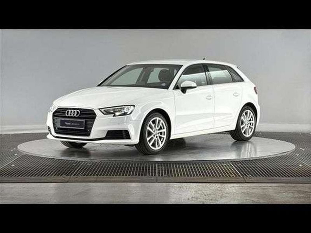 Audi A3 Audi A3 1.5 TFSI 150ch Business line S tronic 7