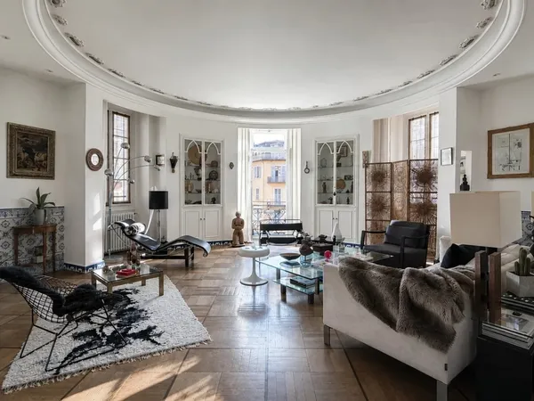 NICE LE PORT - APPARTEMENT 4 PIECES BOURGEOIS - AVANT DERNIER ETAGE BALCON