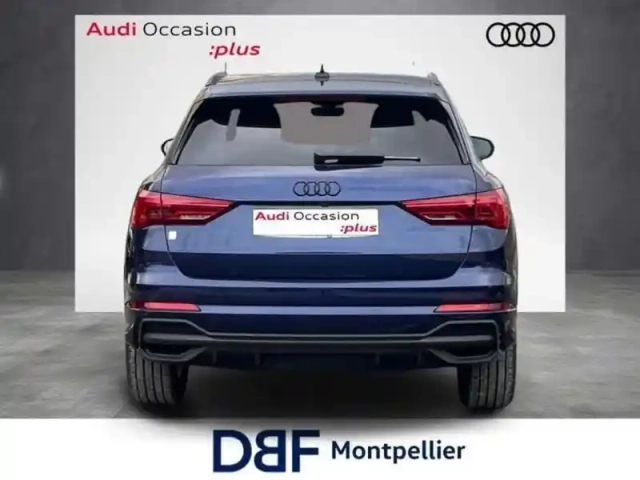 Audi Q3 35 tfsi 150 ch s tronic 7 s line plus — photo 14