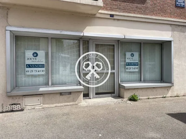 Local commercial 70 m²