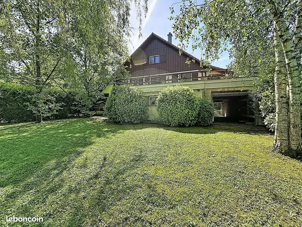 Maison 6 pièces 138 m²