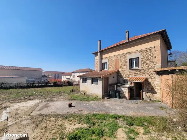 Maison 7 pièces 140 m²