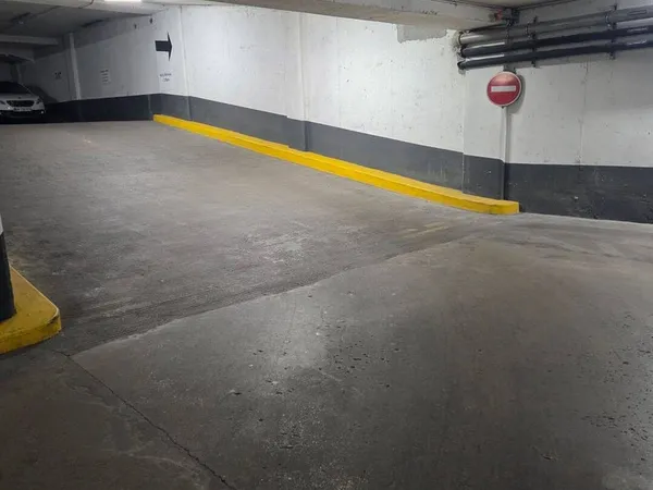 Parking 10 m²