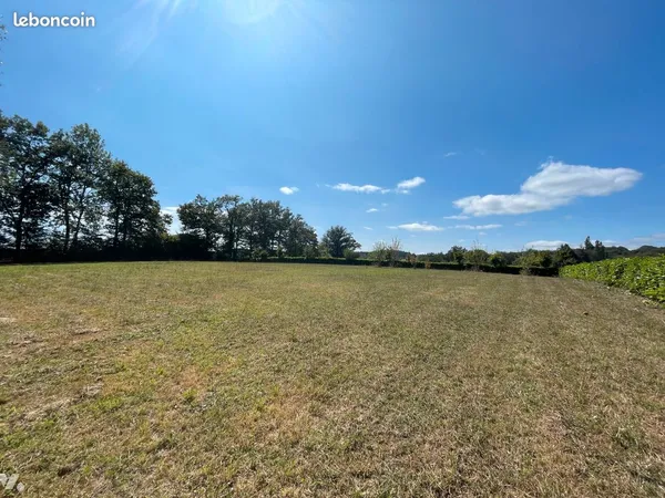 Terrain 2613 m² AUBUSSON