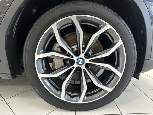Bmw X4 25d 231 xline xdrive — photo 9
