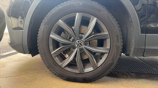 Volkswagen Tiguan ALLSPACE 2.0 TDI 150 - Life Business – 2022 – 198154 km – Diesel – Boîte Manuelle — photo 19