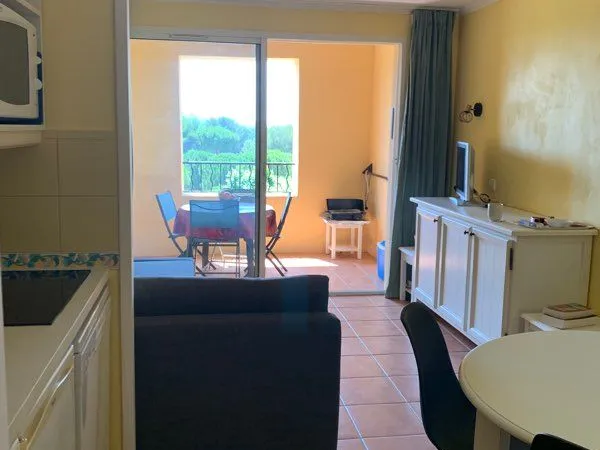 Appartement à louer Domaine du golf de Pont Royal 13370 Mallemort