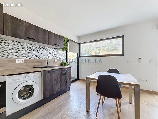 Studio 1 pièce 23 m²