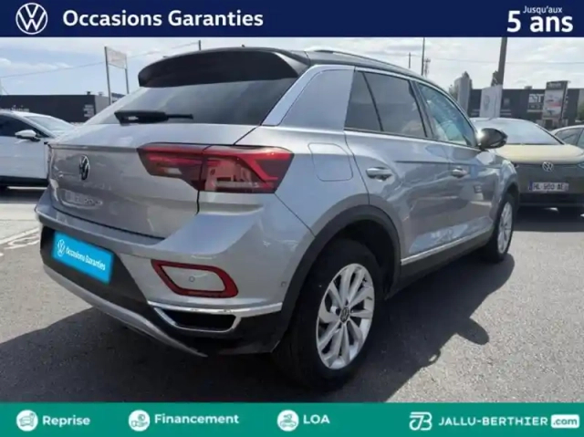 Volkswagen T-Roc 1.5 tsi evo 150ch style dsg7 — photo 4