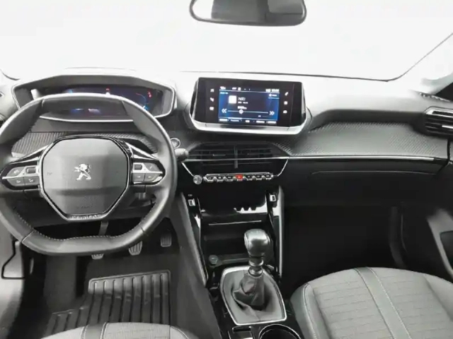 Peugeot 208 puretech 100 s&amp;s bvm6 — photo 8