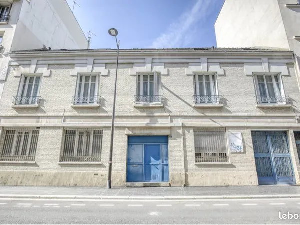 245m2 Local commercial métro Buzenval