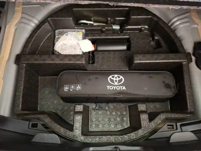 Toyota Yaris 110 vvt-i — photo 10