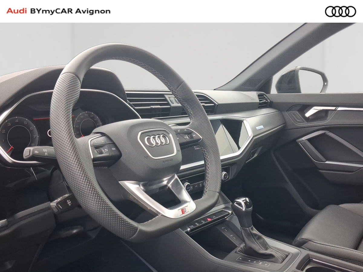 Audi Q3 Sportback 35 TFSI 150 ch S tronic 7 — photo 23
