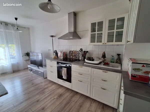 2 chambres en coloc dans appartement de 60m² 650 euros Annemasse Centre ville immédiat