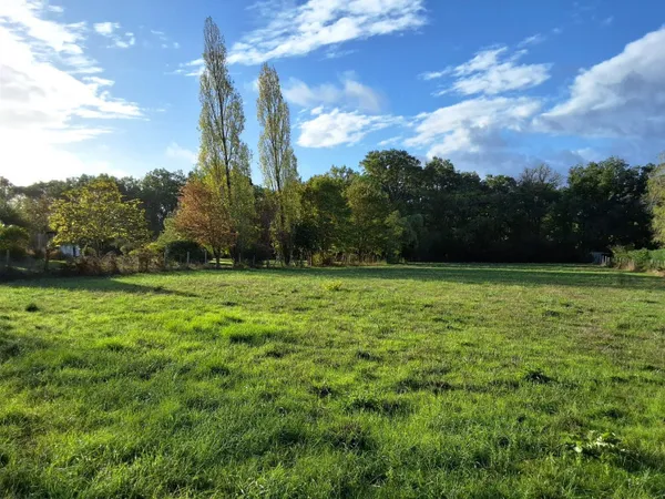 Terrain 3122 m²