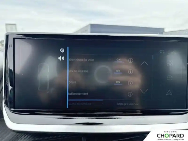 Peugeot 2008 hybrid 110 e-dcs6 — photo 15
