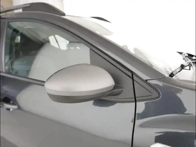 Dacia Sandero 1.0 eco-g 100ch expression — photo 9