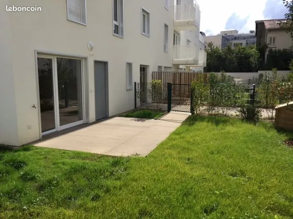T3 de 53 m² en duplex avec jardin