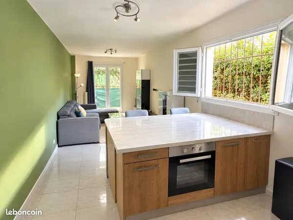 À LOUER - NICE SAINT-AUGUSTIN - 2 PIÈCES AVEC ESPACE EXTÉRIEUR - 44,27 m²