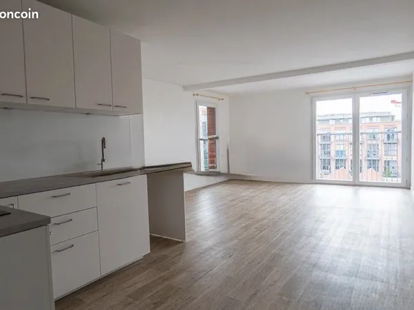 Location d'un T3 non meublé au 11 Rue Delesalle, 59260, Lille