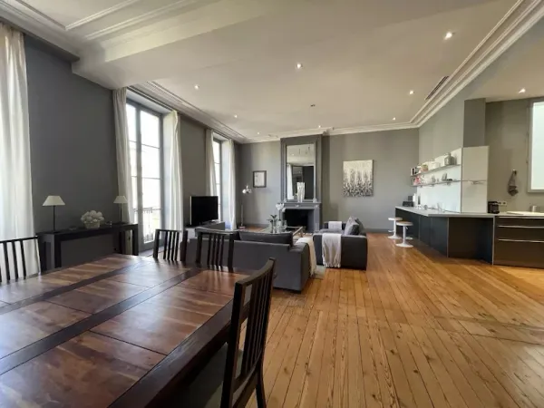 Appartement 4 pièces 135 m²