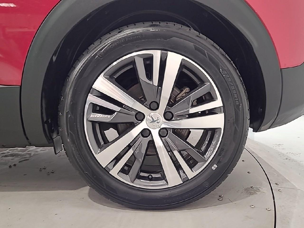 Peugeot 3008 hybrid 225 e-eat8 allure pack — photo 16