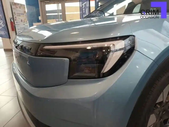 Ford Explorer awd extended range 79 kwh 340 ch — photo 17