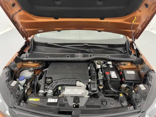 Peugeot 2008 puretech 100 s&amp;s bvm6 — photo 85