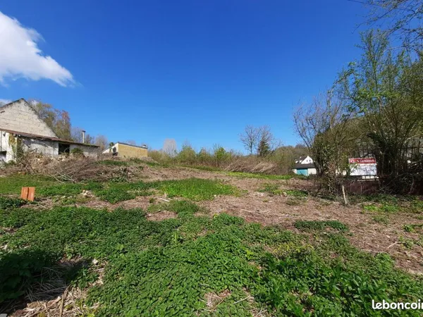 Vente Terrain - 1801 m² FORTE NEGOCIATION POSSIBLE