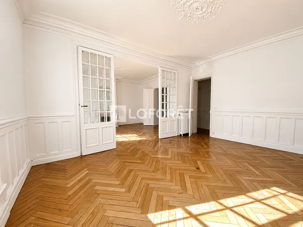 Appartement 4 pièces 127 m²