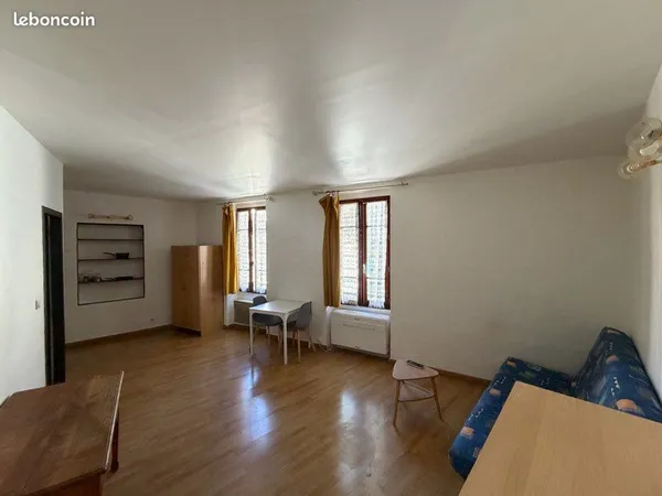 Studio 25m2 à louer Orange centre