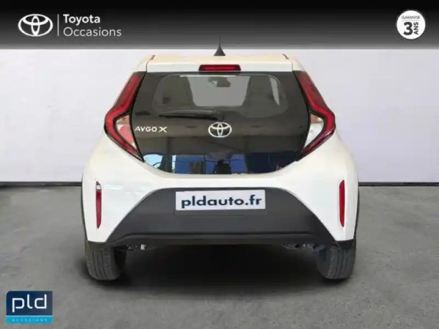 Toyota Aygo X 1.0 vvt-i 72ch dynamic my24 — photo 7
