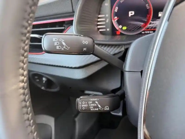 Skoda Kamiq 1.0 tsi evo 2 116ch monte carlo dsg7 — photo 7
