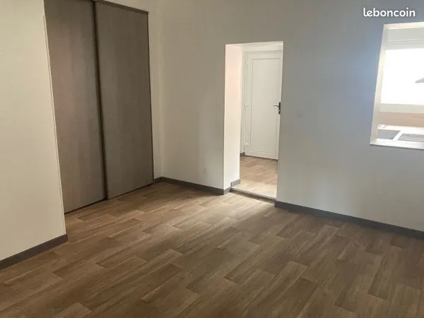 Appartement a louer à Louh