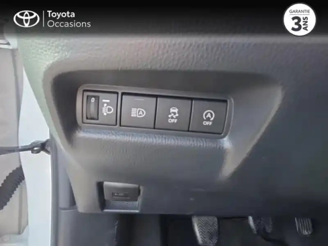 Toyota Aygo X 1.0 vvt-i 72ch dynamic my24 — photo 12