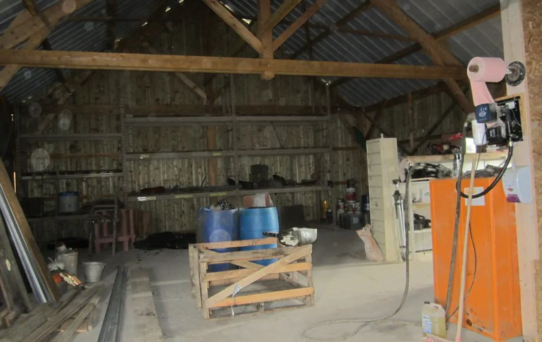 Photo 2