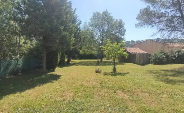 Terrain constructible 510 m²