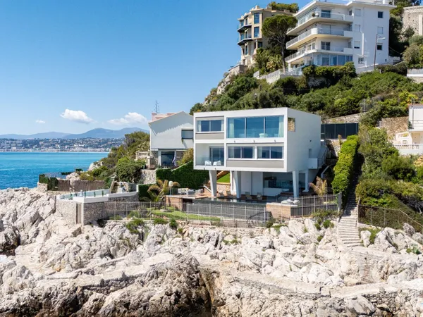 Villa Pieds dans l'eau Cap de Nice