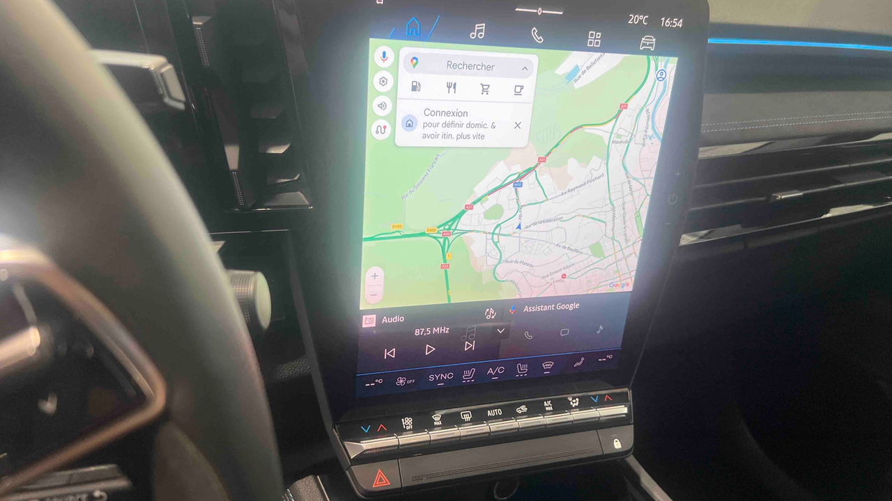 Renault Espace full hybrid E-Tech 200 ch 7pl — photo 16