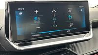 Peugeot 2008 1.2 PureTech 130ch S&S GT EAT8 — photo 13