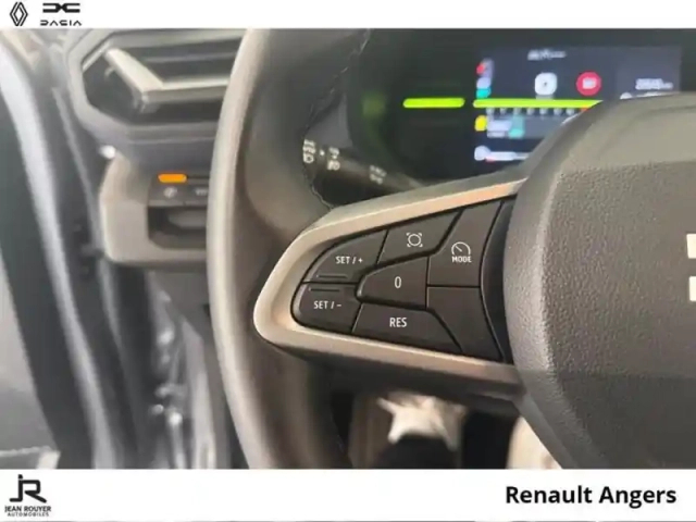 Dacia Duster 1.0 eco-g 100ch journey — photo 10